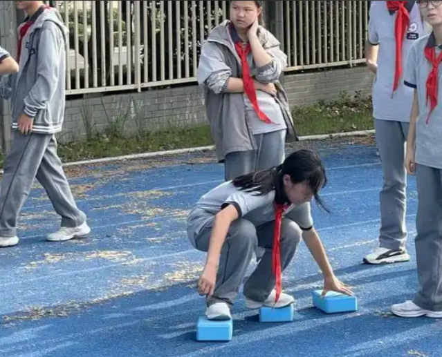 古人释义养子使作善对一个孩子来说德育永久比高分重要